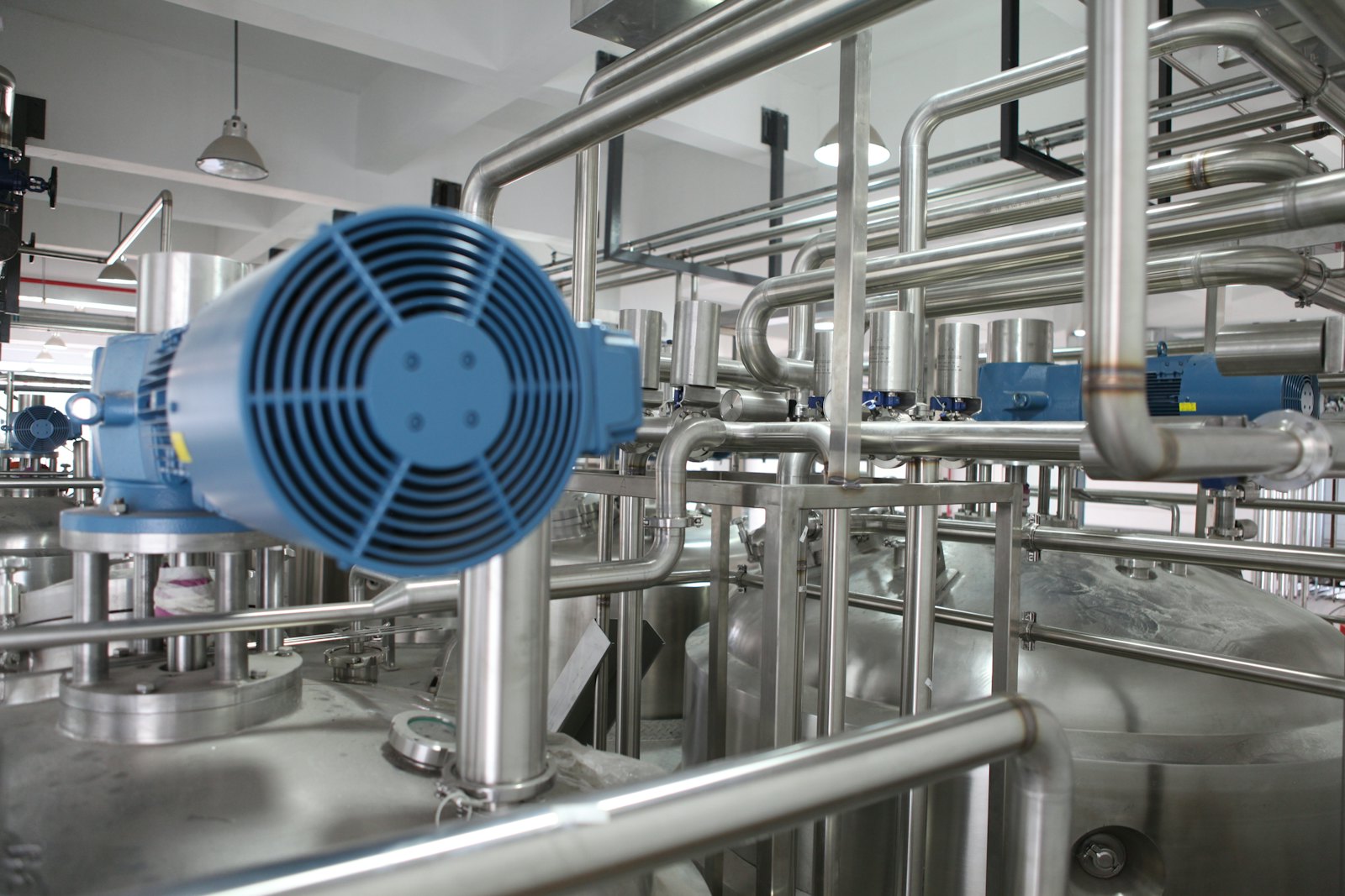 Gas processing plant commissioning
